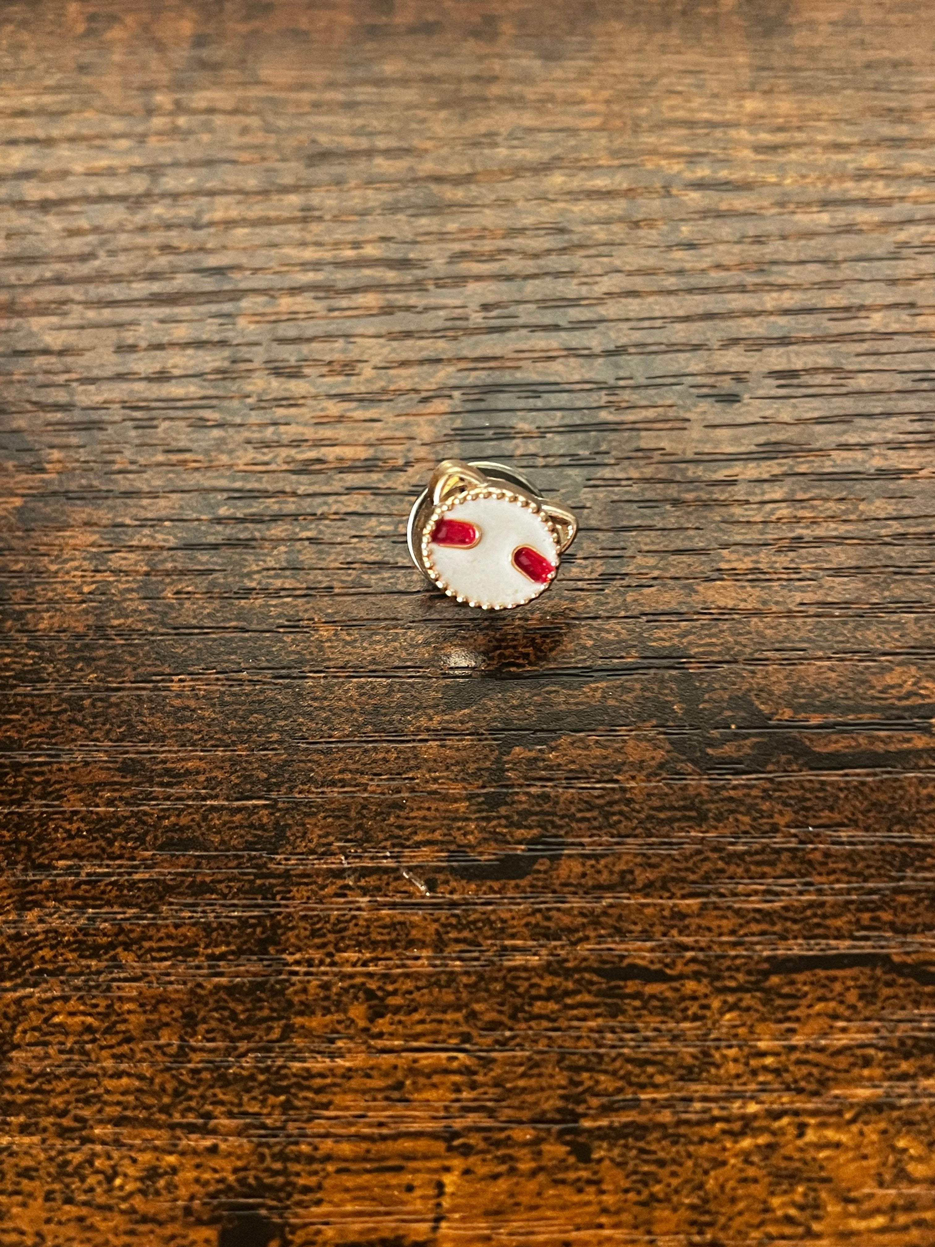 Panda Hat Pin white