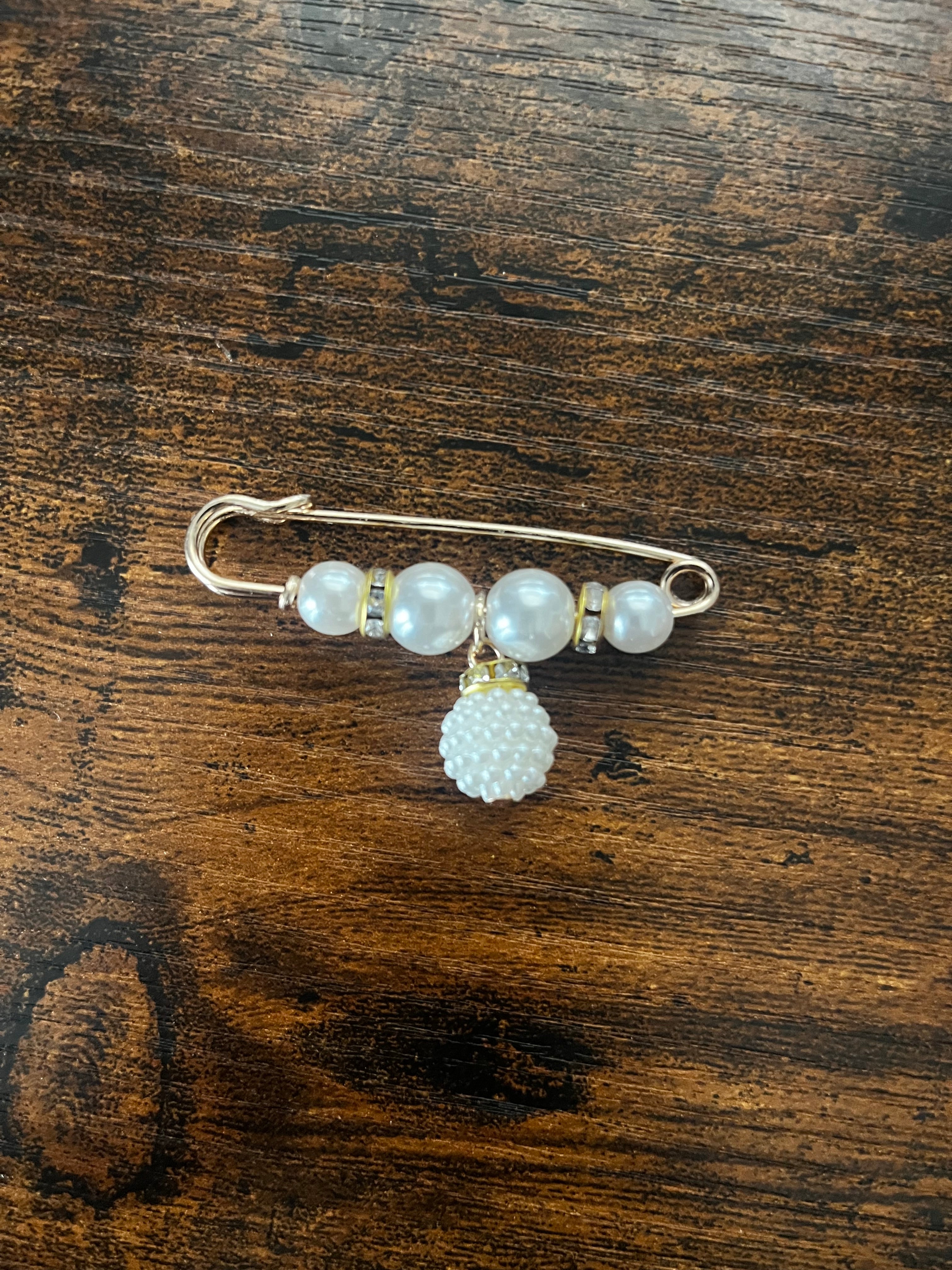 Pearl Hat Pin