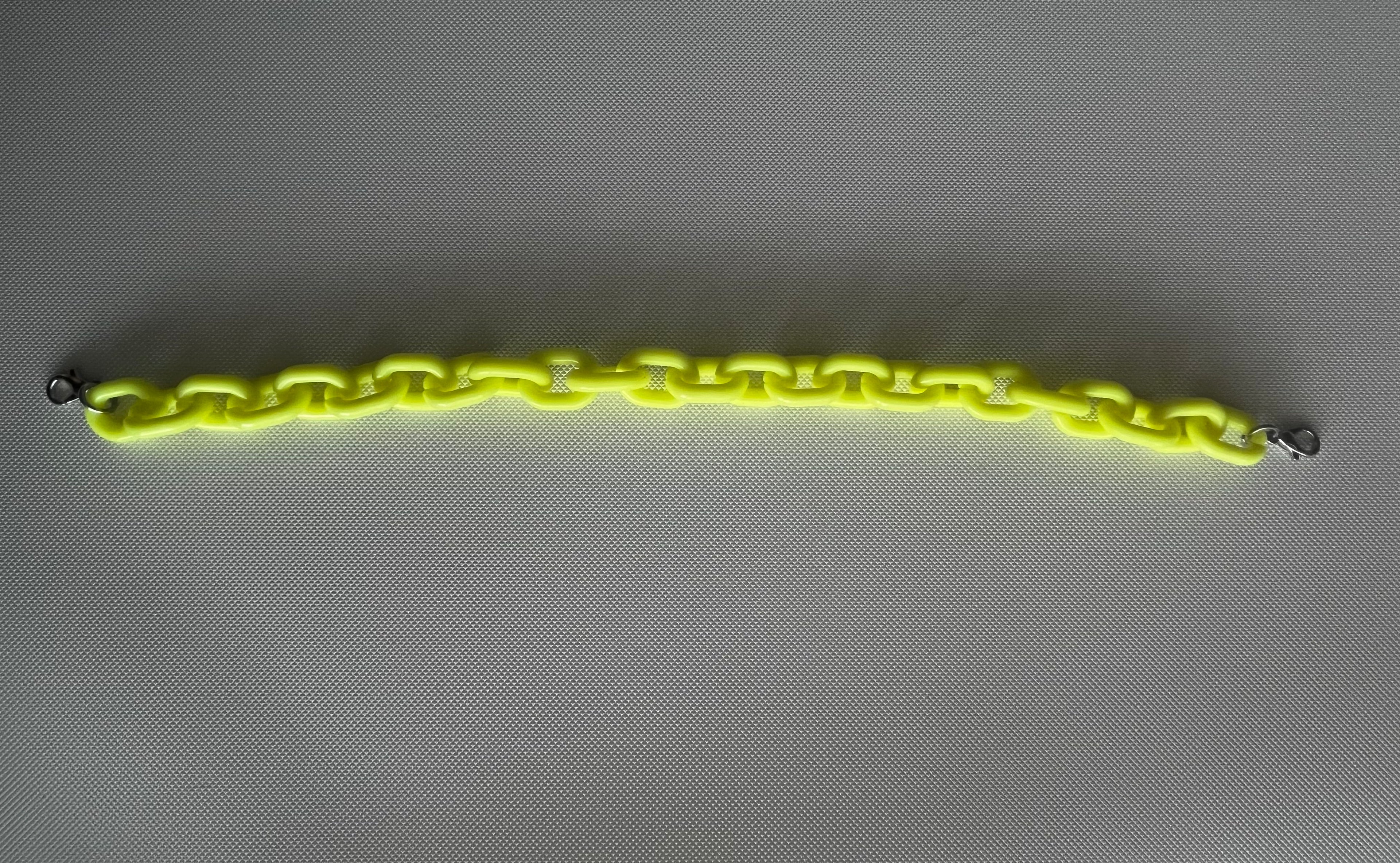 Yellow Hat Chain