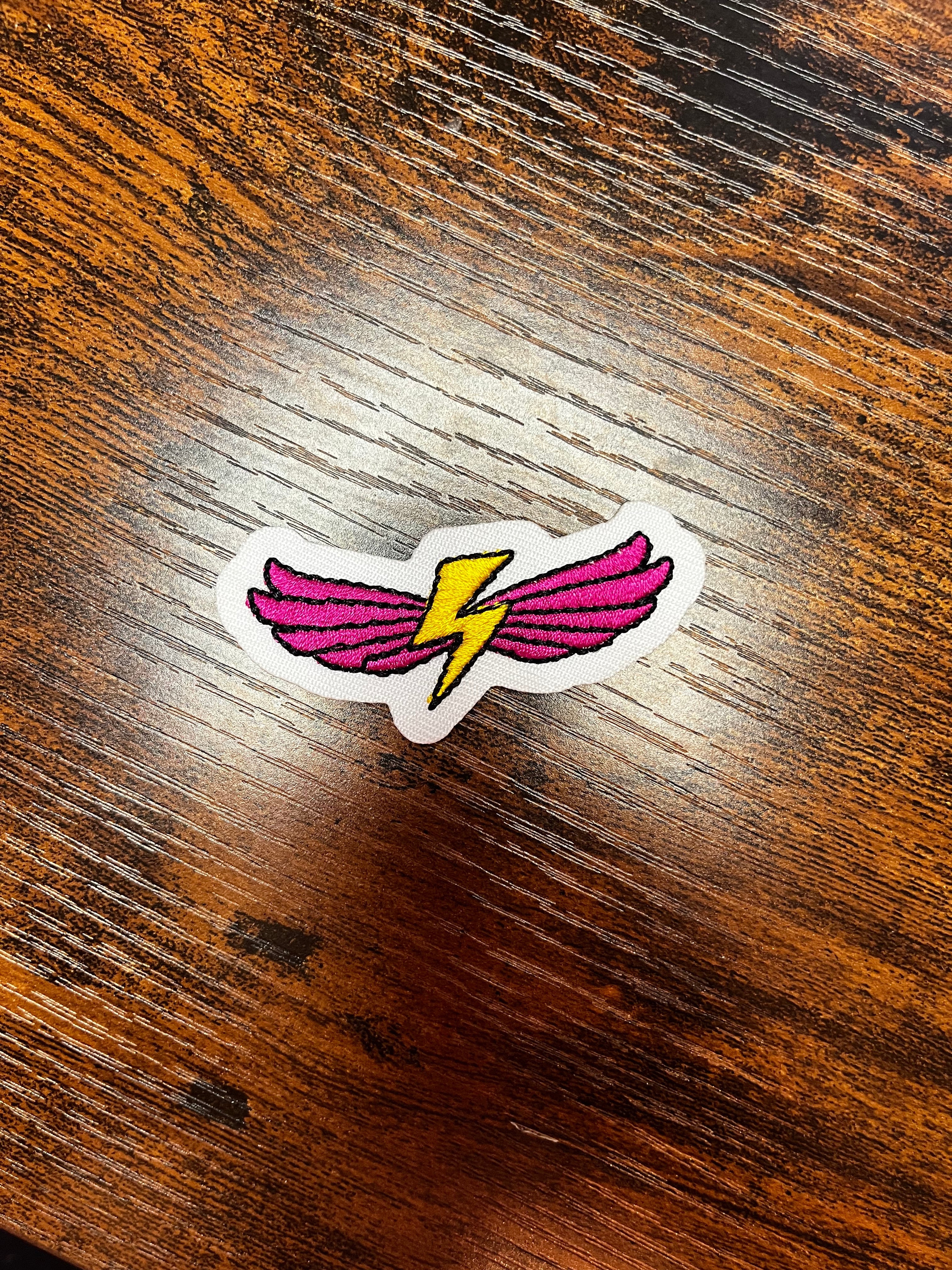 Lightning Bolt w Wings