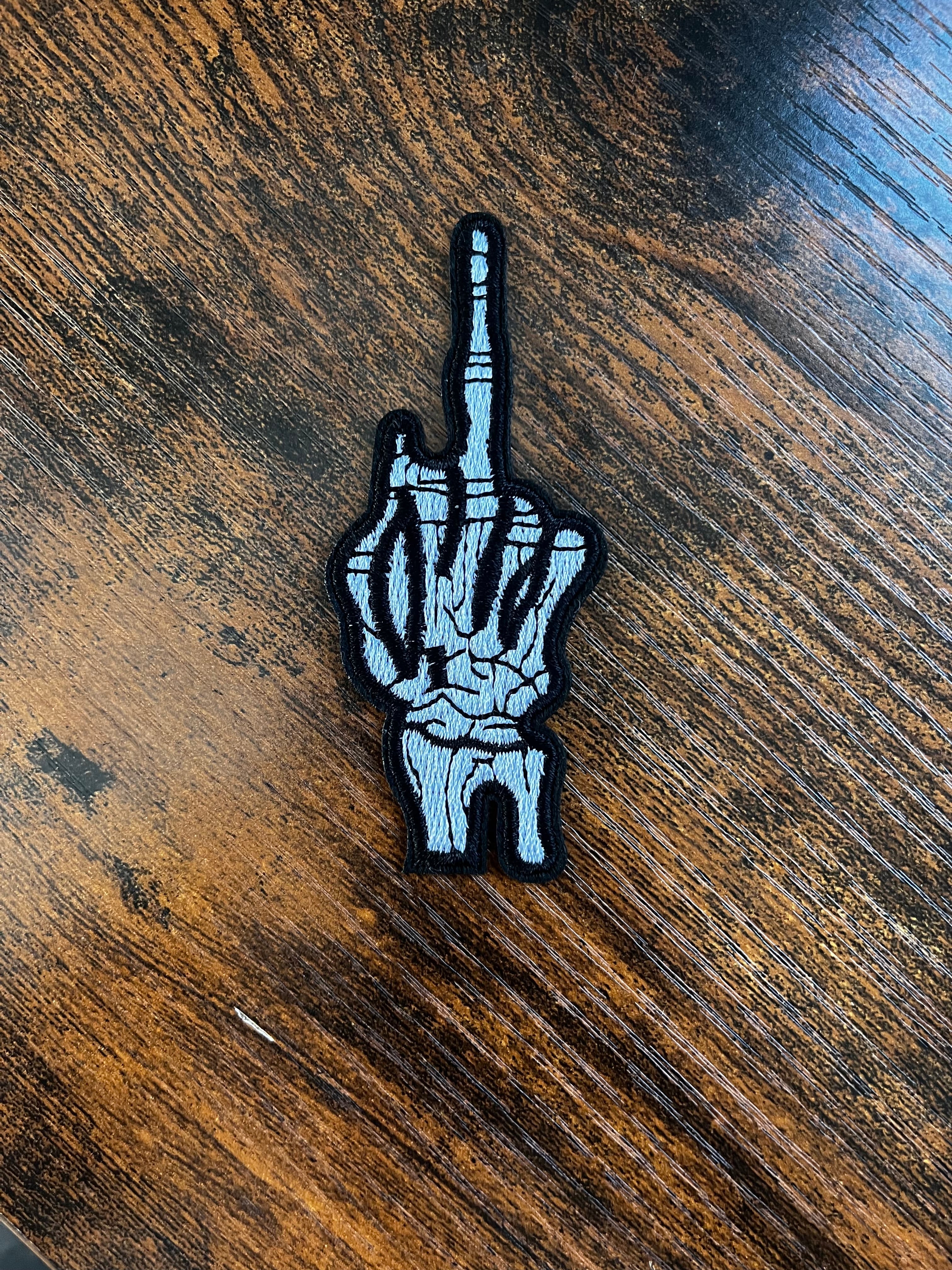 Skelton hand Medium