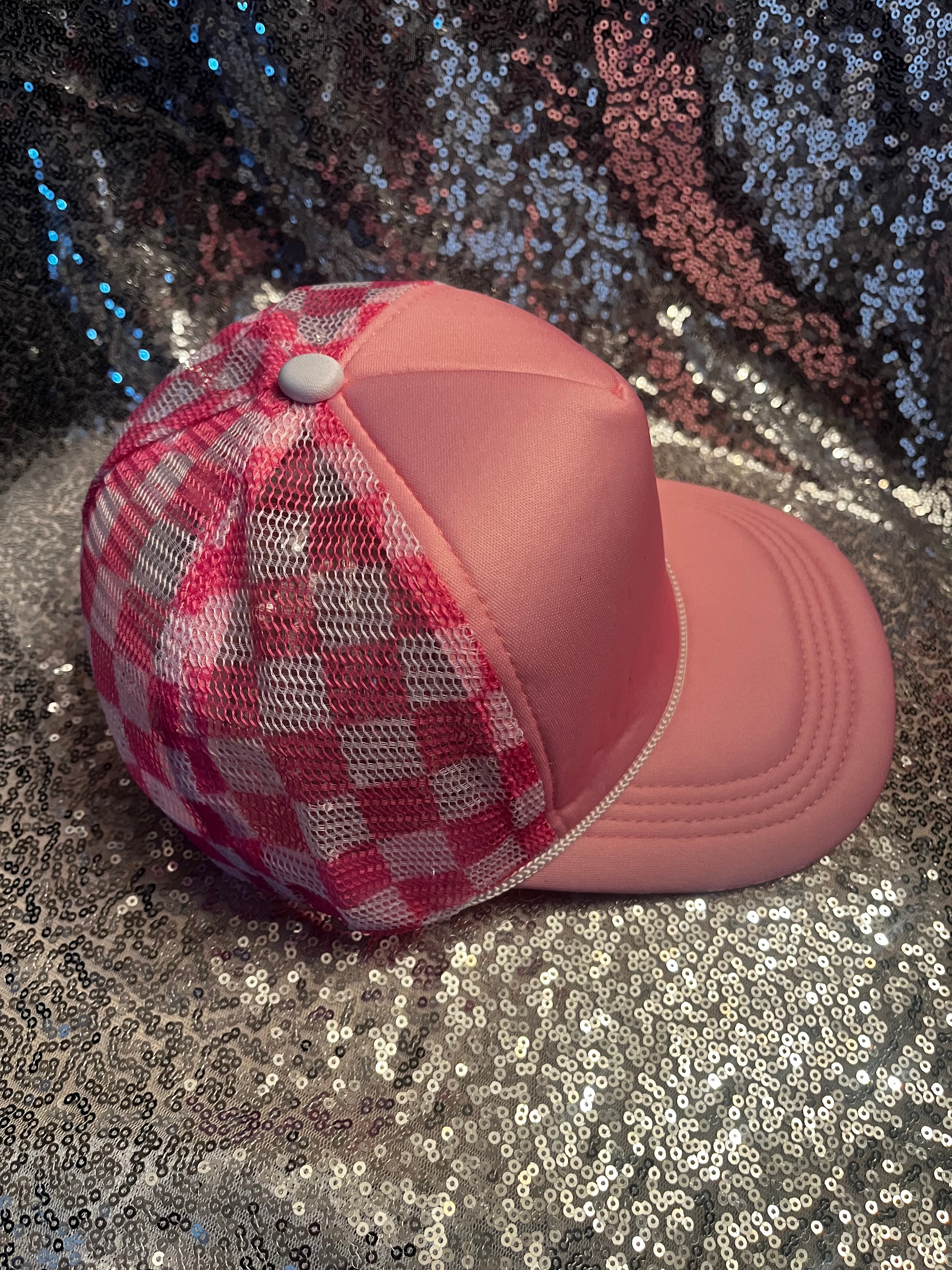 TRUCKER HAT CHECKER FOAM FRONT MESH BACK CAP LIGHT PINK