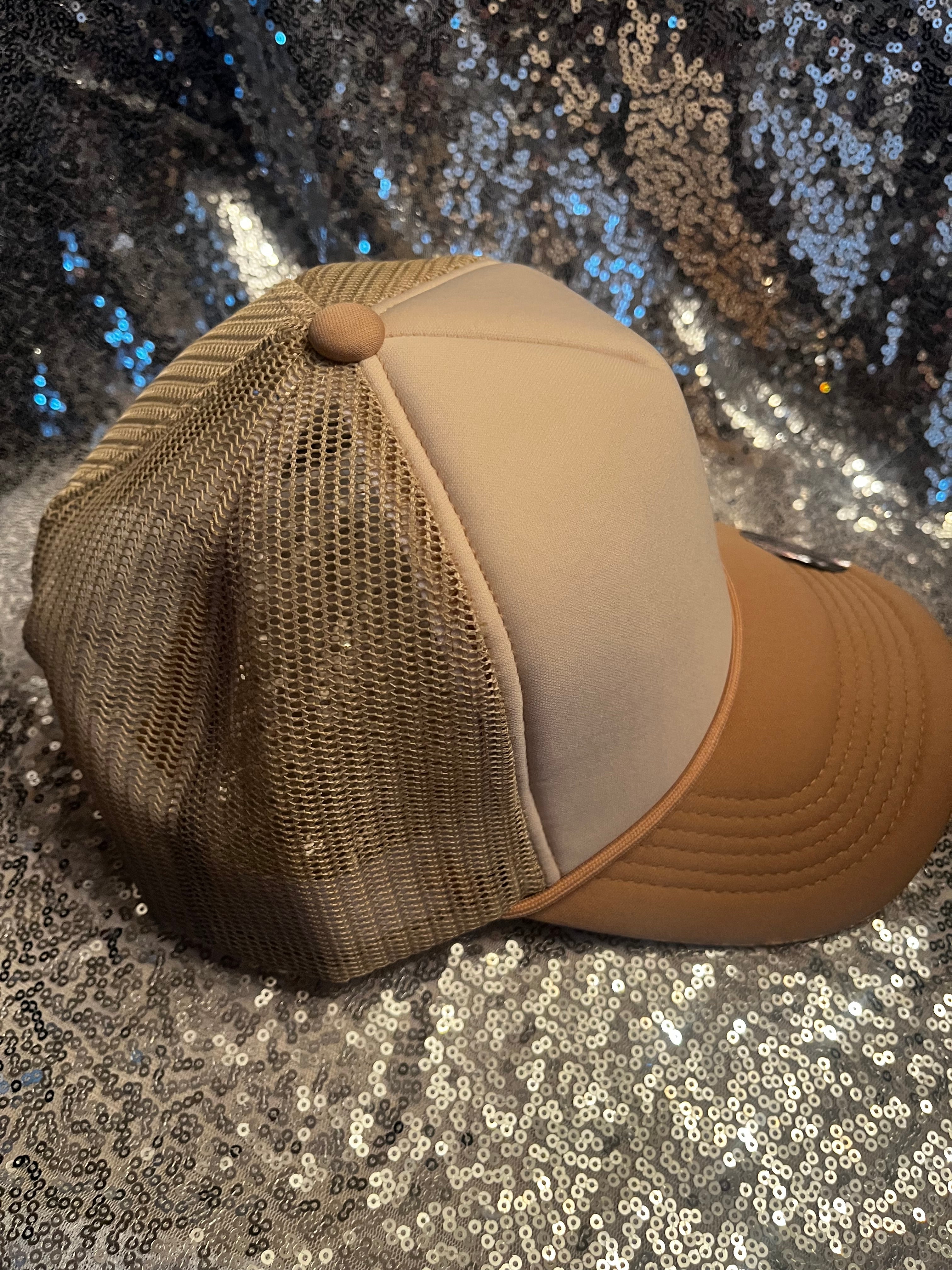 Tri Color Mesh Trucker Cap: Sand Magna Pony