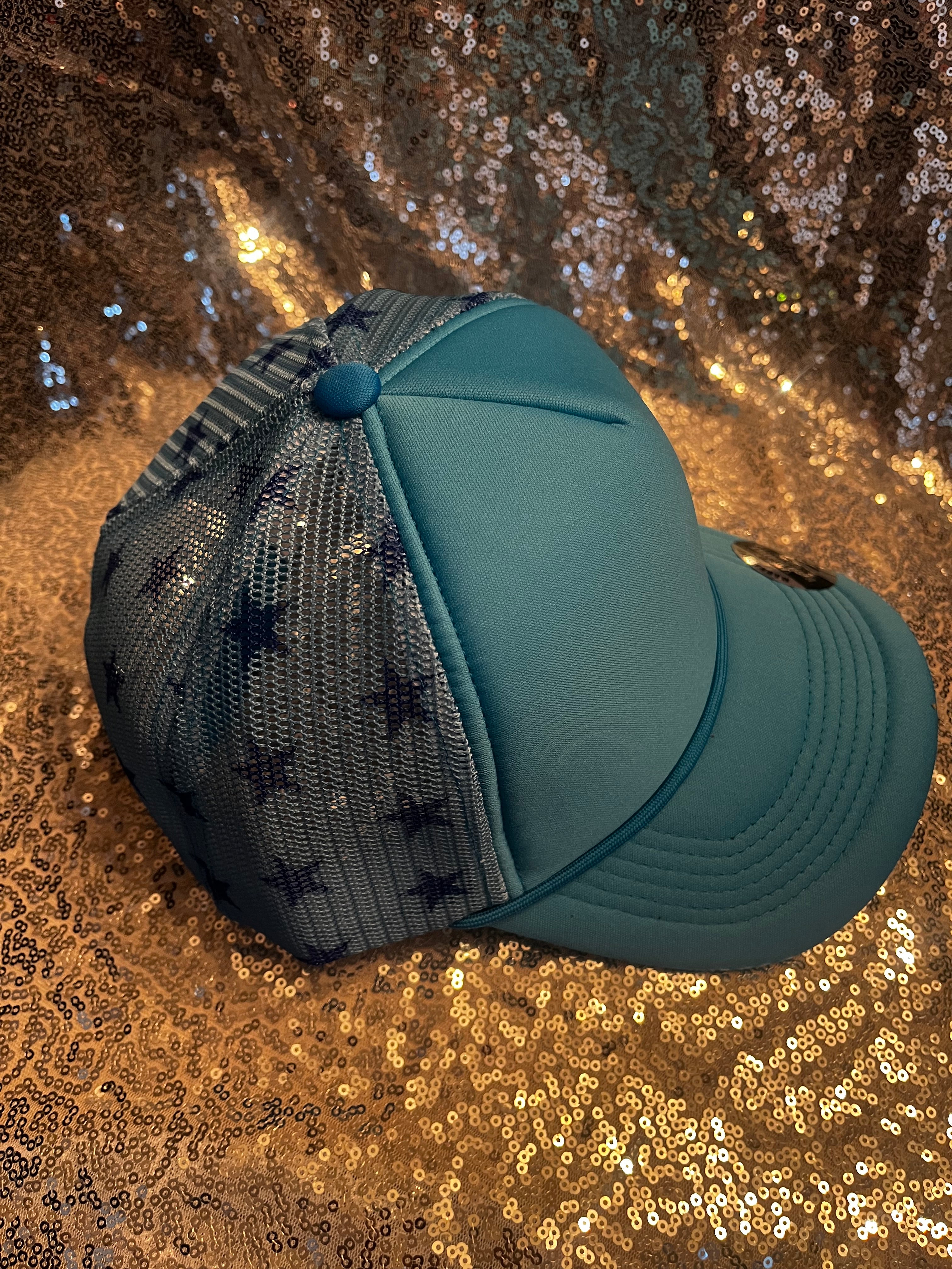 Neon Blue Star Printed Mesh Trucker Cap: Magna Pony