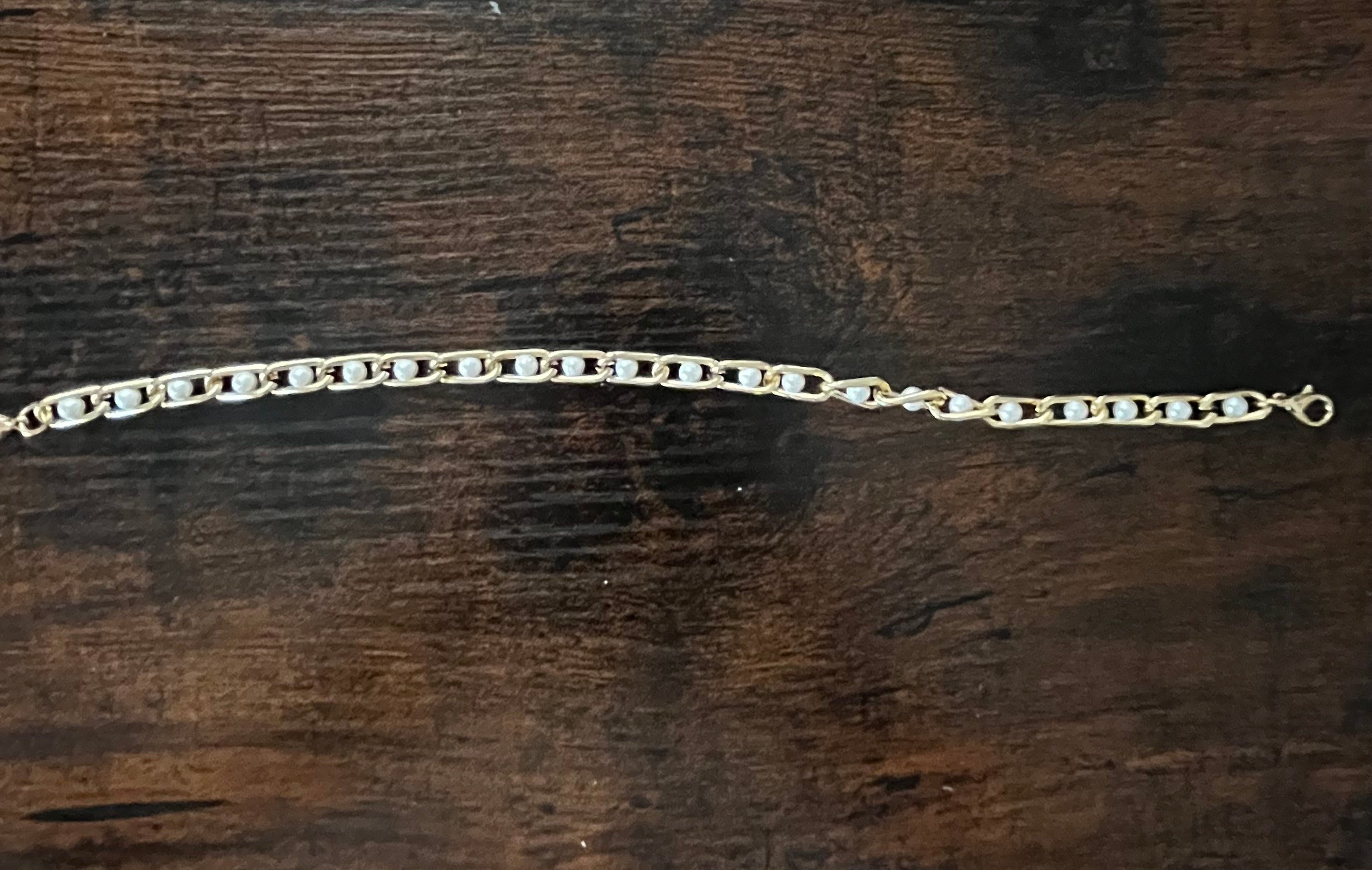 Gold & Pearl Hat Chain